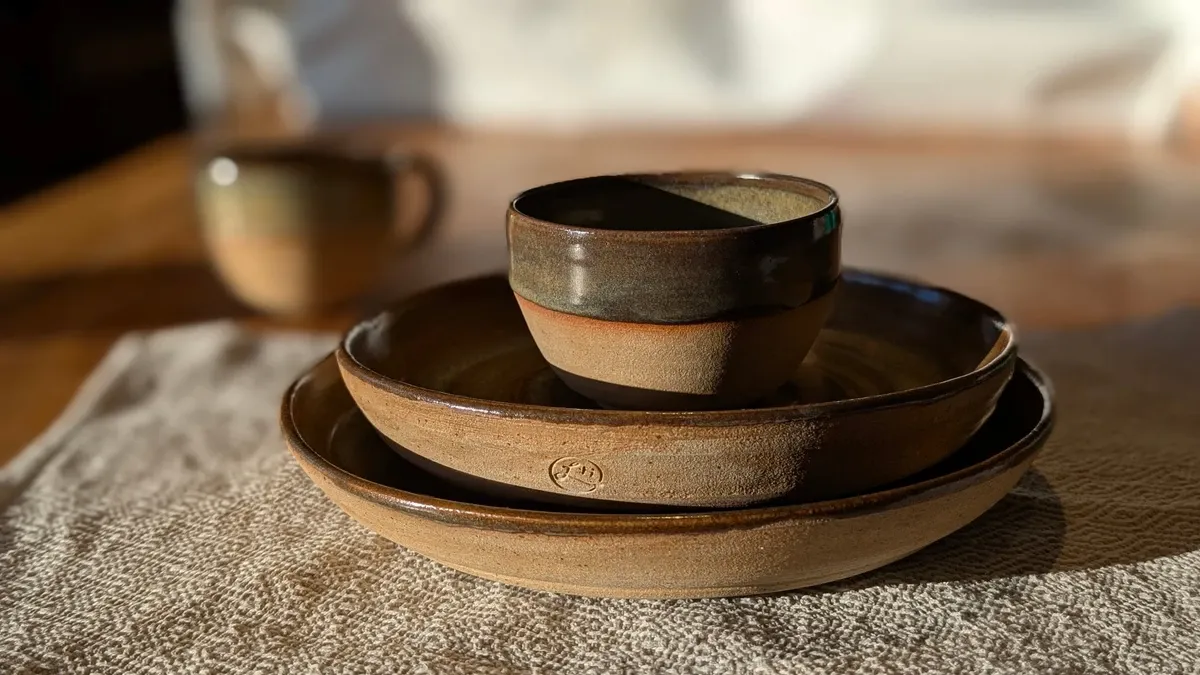 L'Islet Pottery, handmade stoneware bowls and tumbler